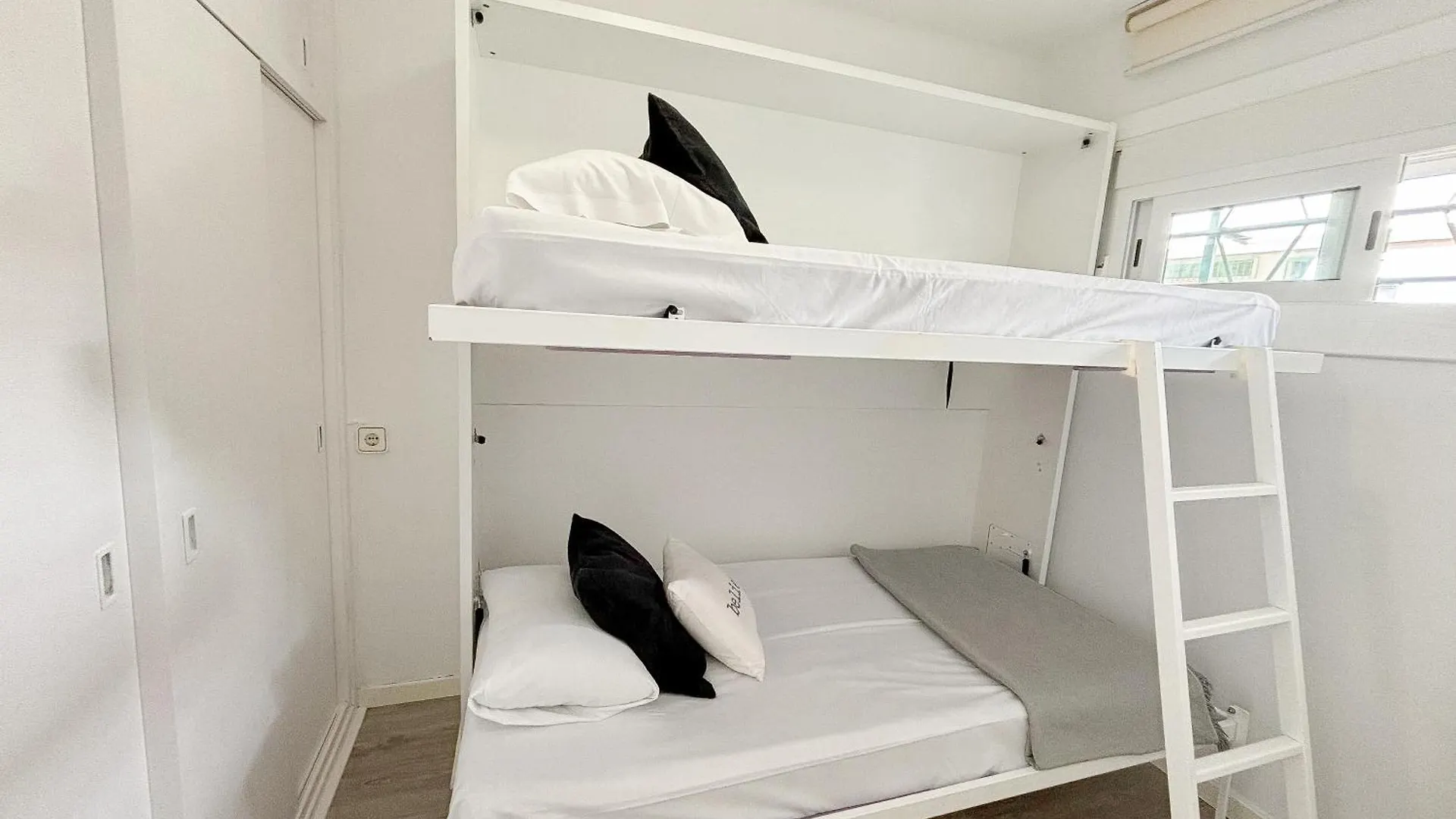 Clauhomes Salou Centro Spain